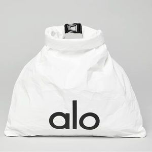 Alo keep it dry fitness bag